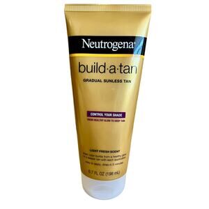Neutrogena Build-A-Tan Gradual Sunless Tan Light Fresh Scent 6.7 Oz